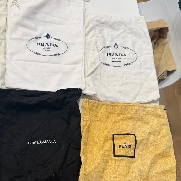 Designer Dust Bags for shoes or small accessories/purses. - Picture 3 of 6